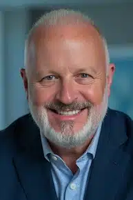 RobHeadShot-office